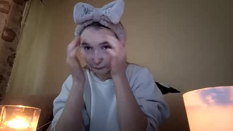 Snapshot of marylynreifsnider chatting on 09.09.25 Hi My name is Elina Im 18 years old. online show from 09.09.25