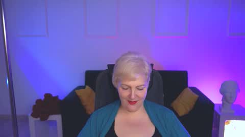 marymogan online show from 09.12.25