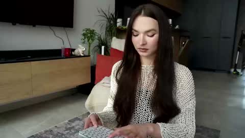 Marina online show from 11.13.25