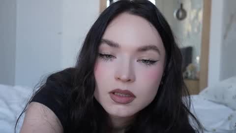 Marina online show from 04.11.26