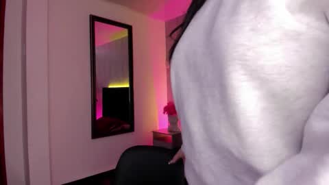 Snapshot of marysofff chatting on 01.18.26 marysofff online show from 01.18.26