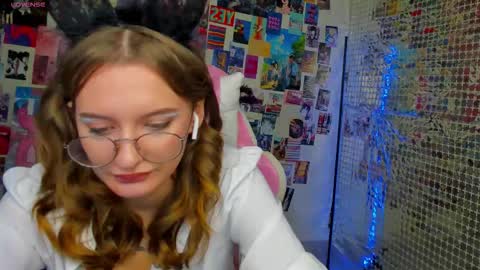maryyy_may online show from 09.30.25