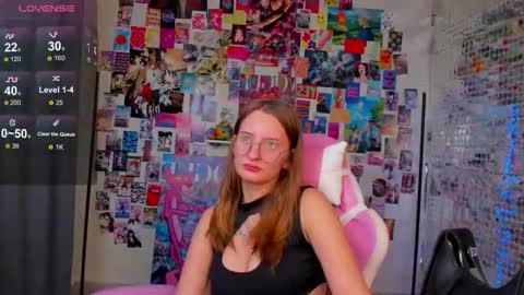maryyy_may online show from 10.09.25