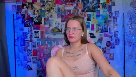 maryyy_may online show from 10.20.25