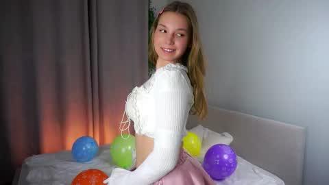 Sunny online show from 03.19.26