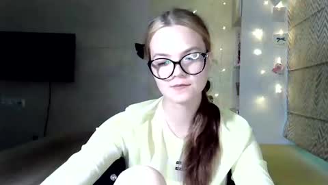 Snapshot of masakodownen chatting on 06.23.26 Nessa online show from 06.23.26