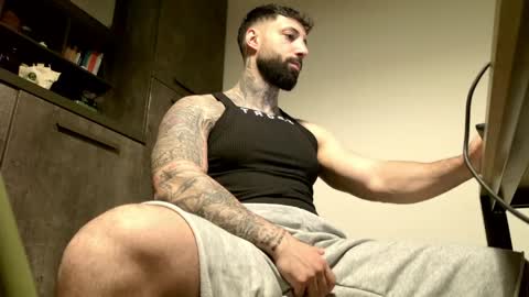 Snapshot of masculineguy69 chatting on 05.23.26 masculineguy69 online show from 05.23.26
