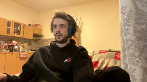 mash_potatoes_are_good online show from 09.14.25