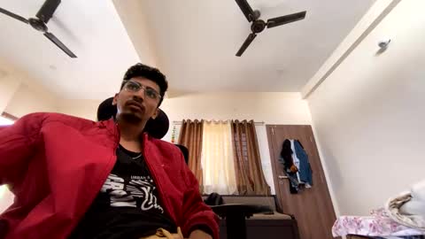 Mask Boy online show from 12.08.24