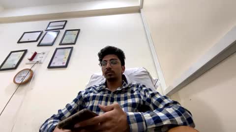 Mask Boy online show from 02.05.25