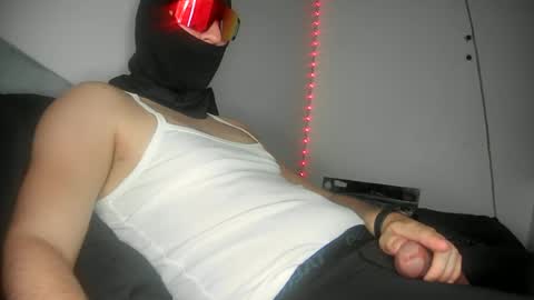 Snapshot of maskd_fckr chatting on 07.26.26 maskd_fckr online show from 07.26.26
