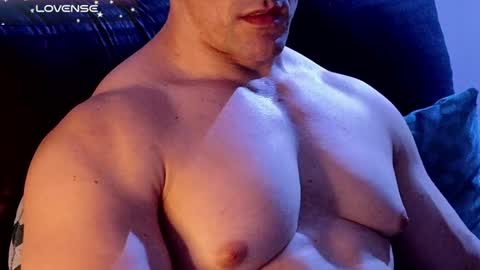 Snapshot of masked_bodybuilder chatting on 12.15.24 masked_bodybuilder online show from 12.15.24