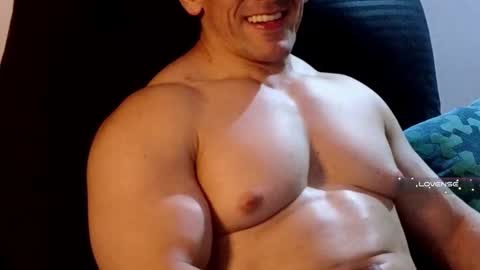 Snapshot of masked_bodybuilder chatting on 03.02.25 masked_bodybuilder online show from 03.02.25