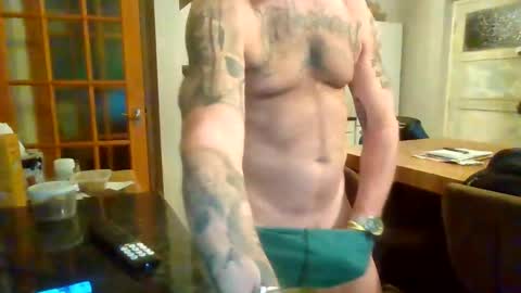 Masked Masturbation Couple online show from 11.18.25