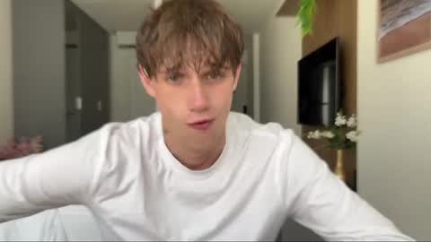 Snapshot of mason_gallagher chatting on 06.24.26 Mason online show from 06.24.26