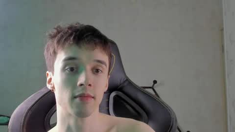 Snapshot of mason_warhol chatting on 04.19.26 Mason online show from 04.19.26