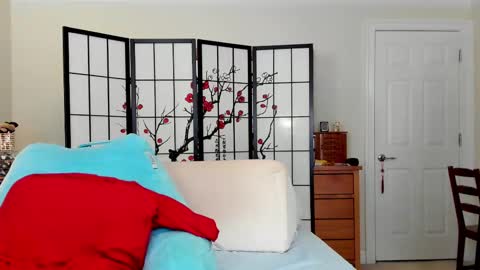 Snapshot of masquerouge chatting on 03.04.25 Roxanne Fook-Yu Rouge Ms. Rouge if youre nasty online show from 03.04.25
