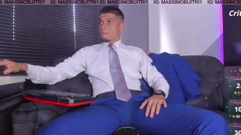 I am Massimo online show from 02.10.26