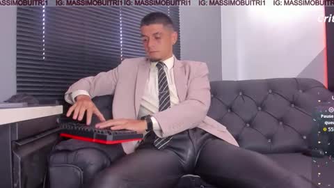 I am Massimo online show from 02.11.26