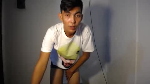 Snapshot of massive_cumboy chatting on 04.22.26 Miss Sweet LUNA 3 online show from 04.22.26