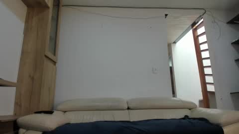 Domi online show from 12.29.24