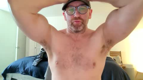 Snapshot of master8daddy69 chatting on 03.08.26 master8daddy69 online show from 03.08.26