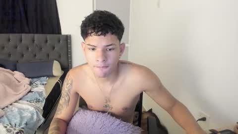 master_boy28 online show from 10.21.25