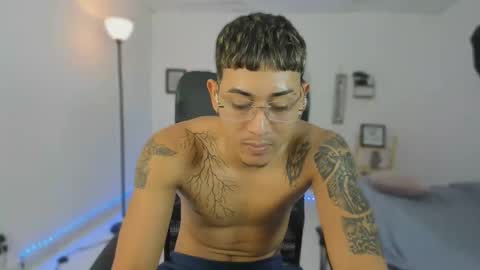 Snapshot of master_control777 chatting on 01.13.26 master_control777 online show from 01.13.26