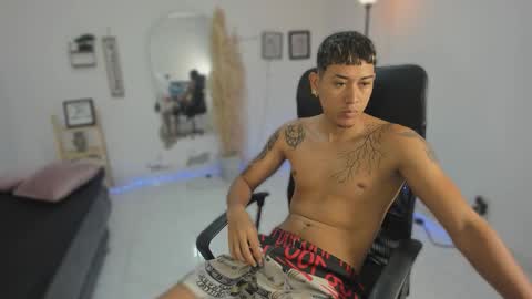 Snapshot of master_control777 chatting on 01.15.26 master_control777 online show from 01.15.26