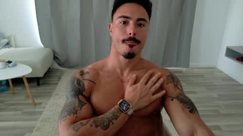 Snapshot of master_lukass chatting on 05.27.26 master_lukass online show from 05.27.26
