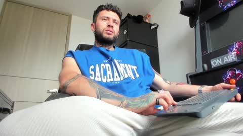 steven  online show from 03.10.25