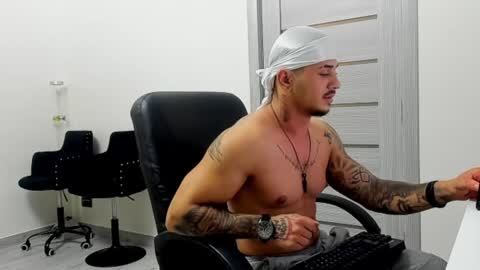 masterchris12 online show from 12.03.24