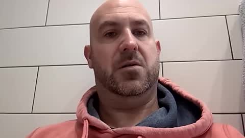 Snapshot of masterclass69er chatting on 11.04.25 Bob online show from 11.04.25