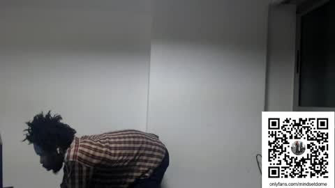 Snapshot of masterdomfuck chatting on 04.21.26 Masterdomfuck online show from 04.21.26