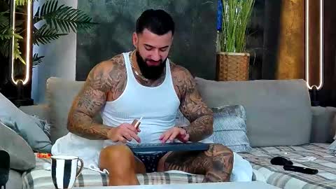 masterkingofmuscle online show from 11.13.25