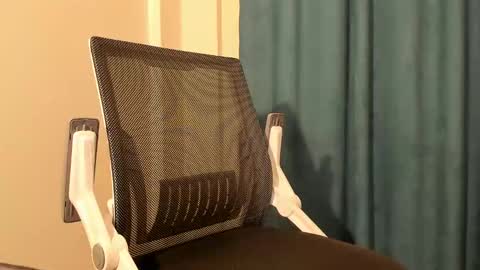 Silly Rabbit  online show from 02.09.25