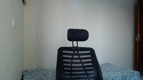 Snapshot of masterr_bate chatting on 09.16.25 Marl online show from 09.16.25