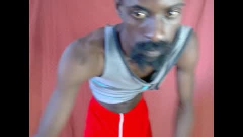 Snapshot of masterr_bate chatting on 10.15.25 Marl online show from 10.15.25