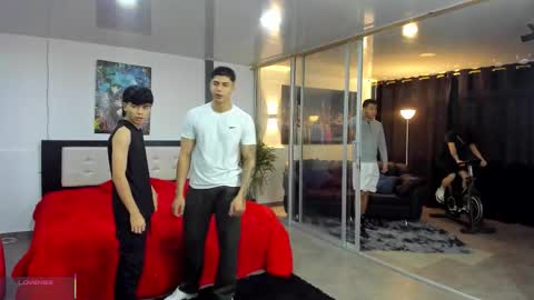 Snapshot of masters_sexx chatting on 02.24.26 Team Cris Darwin- Fernando- Stiven- David online show from 02.24.26