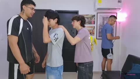 Team Cris Darwin- Fernando- Stiven- David online show from 05.20.26