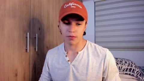 mastrangelo_x online show from 12.04.25