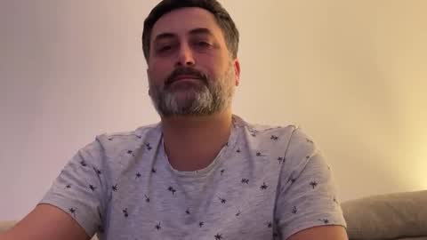 Snapshot of mat_johof chatting on 03.11.25 mat_johof online show from 03.11.25