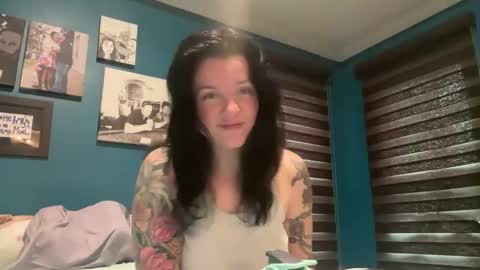 Jer and Kel online show from 04.05.26