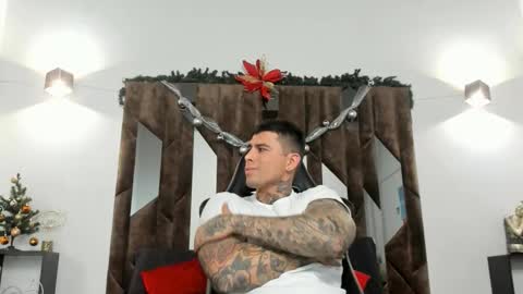 mateo_dilucajs1 online show from 12.05.25