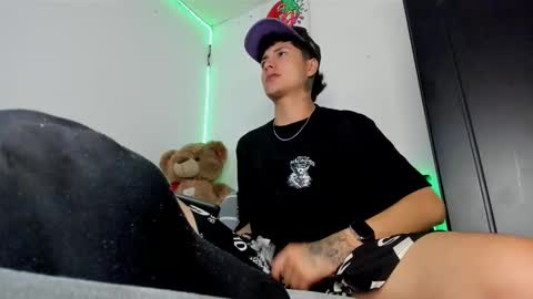 mateo_escobar online show from 11.27.25