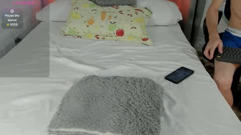 MATEO HUNTER online show from 01.08.26