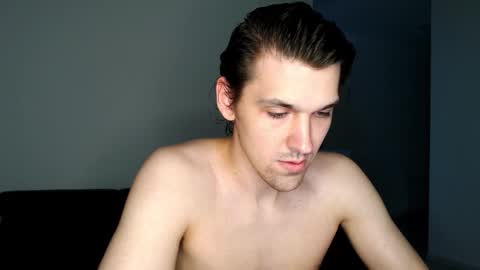 Snapshot of mateo_zeus chatting on 10.04.25 mateo_zeus online show from 10.04.25