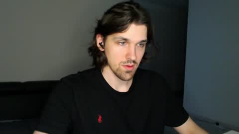 Snapshot of mateo_zeus chatting on 06.19.26 mateo_zeus online show from 06.19.26