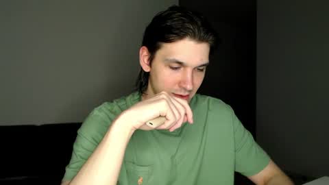 Snapshot of mateo_zeus chatting on 06.21.26 mateo_zeus online show from 06.21.26