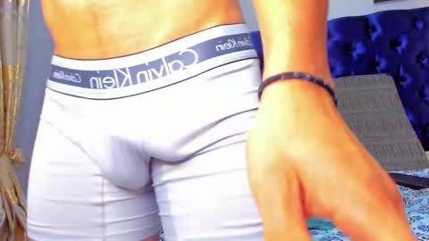 Snapshot of mateoking1 chatting on 02.25.25 MATEO KING online show from 02.25.25